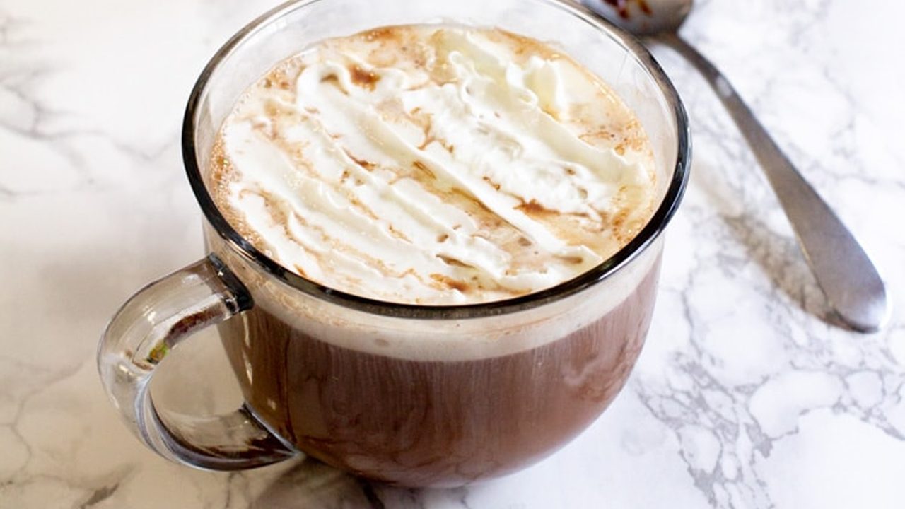 Keto-Friendly Sugar-Free Hot Chocolate Recipe