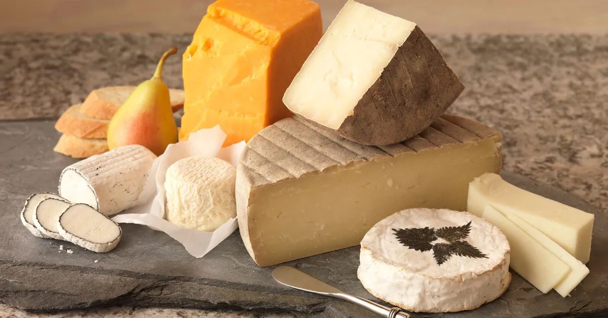What Are Different Types Of Cheddar Cheese