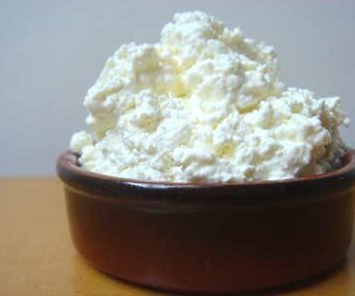 How to Make Cottage Cheese at Home