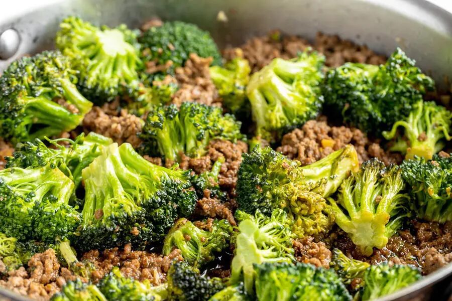 How to Make Creamy Broccoli in the Air Fryer